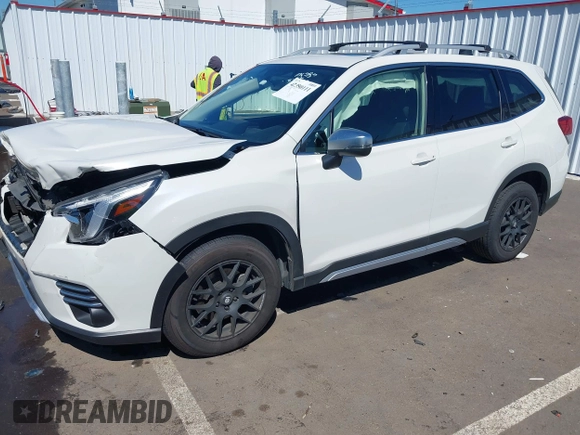 2022 Subaru Forester Touring with VIN JF2SKARC9NH445126, listed as a IAAI auction lot 42350111 with 61,998 mi miles and . Bid and sale history available at DreamBid. Image 18.