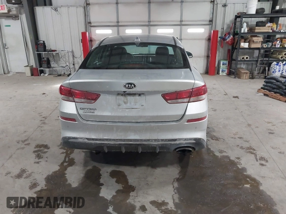2019 Kia Optima LX with VIN 5XXGT4L39KG354118, listed as a IAAI auction lot 41621171 with 96,441 mi miles. Bid and sale history available at carsss.com. Image 16.