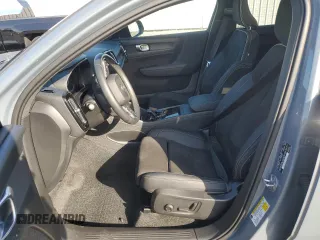 2023 Volvo C40 Recharge Pure Electric Plus with VIN YV4ED3GL1P2060733, listed as a Copart auction lot 42198985 with 0 mi miles and Clean Title. Bid and sale history available at carsss.com. Image 7.
