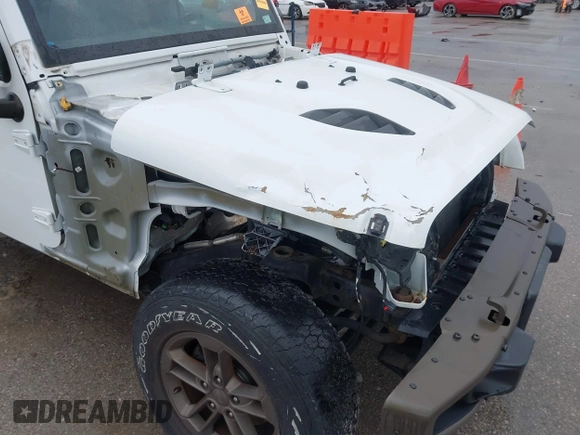 2017 Jeep Wrangler Unlimited 75th Anniversary with VIN 1C4BJWEG0HL559220, listed as a IAAI auction lot 42480004 with 54,168 mi miles and . Bid and sale history available at DreamBid. Image 6.
