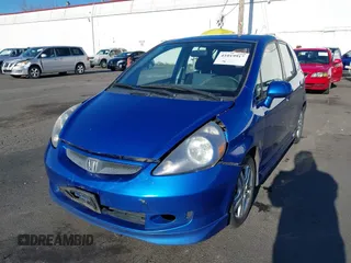2008 Honda Fit Sport with VIN JHMGD37638S037038, listed as a IAAI auction lot 41019917 with 216,242 mi miles. Bid and sale history available at carsss.com. Image 6.
