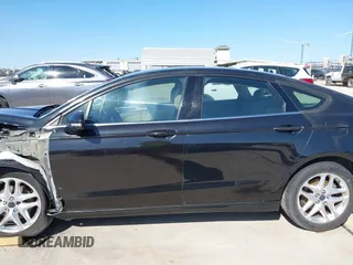 2013 Ford Fusion SE with VIN 3FA6P0H72DR137542, listed as a IAAI auction lot 41977665 with 137,635 mi miles and . Bid and sale history available at carsss.com. Image 14.
