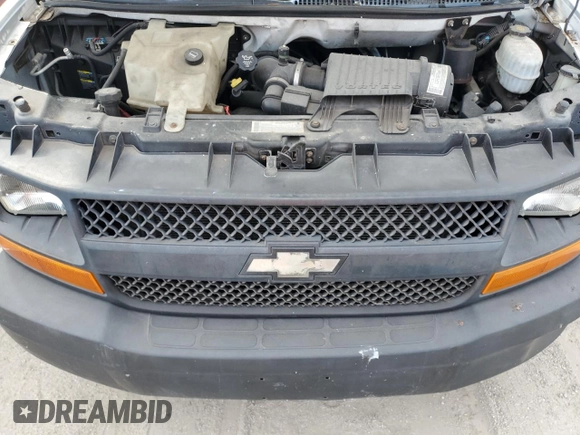 2003 Chevrolet Express Cargo with VIN 1GCGG25V931223419, listed as a Copart auction lot 76194064 with Not Provided miles and Salvage Title. Bid and sale history available at DreamBid. Image 12.