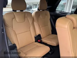 2017 Volvo XC90 Inscription with VIN YV4A22PL5H1131633, listed as a IAAI auction lot 42033784 with 192,154 mi miles. Bid and sale history available at carsss.com. Image 13.
