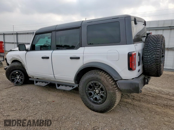 2024 Ford Bronco Wildtrak z VIN 1FMEE2BP4RLA19493, wystawiony jako Copart lot #57669545 z przebiegiem 12 065 mil mil oraz Szkoda całkowita • Salvage title. Historia ofert i sprzedaży dostępna na DreamBid. Obrazek 2.