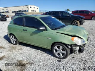 2009 Hyundai Accent Auto SE with VIN KMHCN36C39U125402, listed as a Copart auction lot 86689294 with 31,903 mi miles and Salvage Title. Bid and sale history available at carsss.com. Image 4.