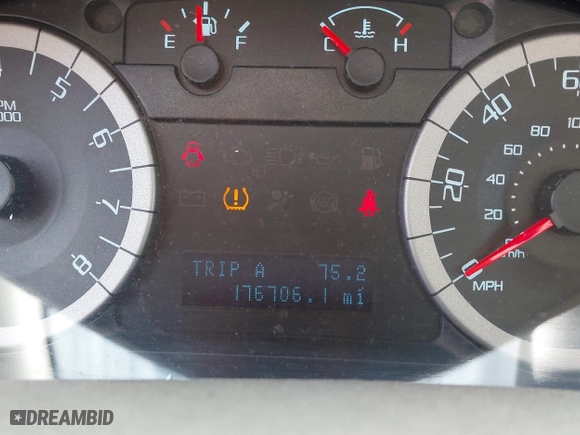 2010 Ford Escape XLT with VIN 1FMCU0D76AKC95776, listed as a IAAI auction lot 42037801 with 176,706 mi miles. Bid and sale history available at carsss.com. Image 7.