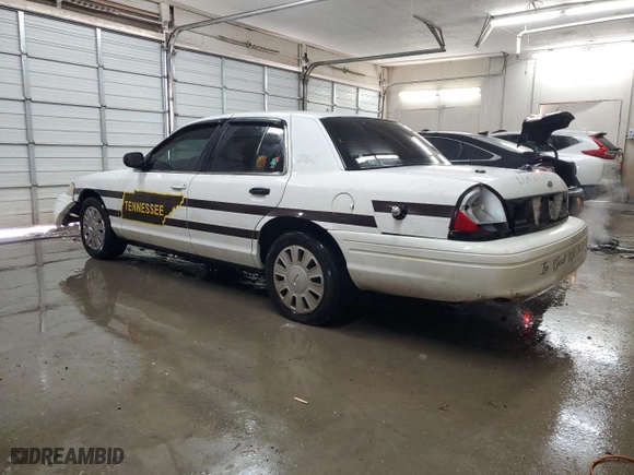 2010 Ford Police Interceptor with VIN 2FABP7BV5AX142584, listed as a Copart auction lot 88711095 with 218,447 mi miles and Salvage Title. Bid and sale history available at carsss.com. Image 2.