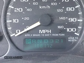 2001 Chevrolet Tahoe LT with VIN 1GNEK13T81R202598, listed as a IAAI auction lot 42007381 with 188,172 mi miles. Bid and sale history available at carsss.com. Image 15.