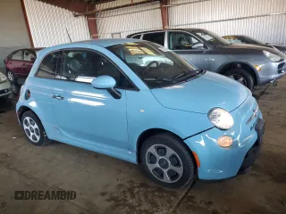 2015 FIAT 500e with VIN 3C3CFFGE8FT749824, listed as a Copart auction lot 85192464 with 59,344 mi miles and Salvage Title. Bid and sale history available at carsss.com. Image 4.