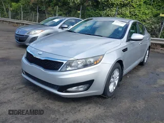 2013 Kia Optima LX z VIN 5XXGM4A72DG177062, wystawiony jako IAAI lot #42129883 z przebiegiem 144 097 mil mil oraz . Historia ofert i sprzedaży dostępna na DreamBid. Obrazek 17.