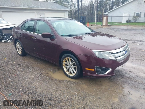2011 Ford Fusion SEL with VIN 3FAHP0JA1BR256209, listed as a IAAI auction lot 41962125 with 205,737 mi miles. Bid and sale history available at carsss.com. Image 1.