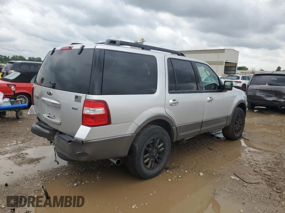 2011 Ford Expedition XLT с VIN 1FMJU1J55BEF50272, выставлен на аукционе Copart как лот 57882255 с пробегом 269 840 миль миль и Списание • Salvage title. История ставок и продаж доступна на DreamBid. Изображение 3.