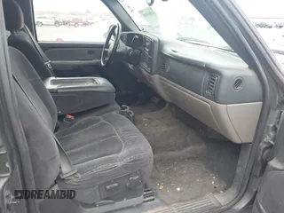 2002 Chevrolet Suburban LS with VIN 1GNFK16Z82J195429, listed as a IAAI auction lot 41566988 with 1 mi miles. Bid and sale history available at carsss.com. Image 5.