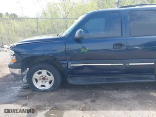 2004 Chevrolet Tahoe LT with VIN 1GNEC13Z84R209220, listed as a IAAI auction lot 41867643 with 385,229 mi miles. Bid and sale history available at carsss.com. Image 6.