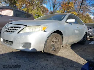 2011 Toyota Camry LE with VIN 4T1BF3EK9BU640802, listed as a IAAI auction lot 40959523 with 308,615 mi miles. Bid and sale history available at carsss.com. Image 2.