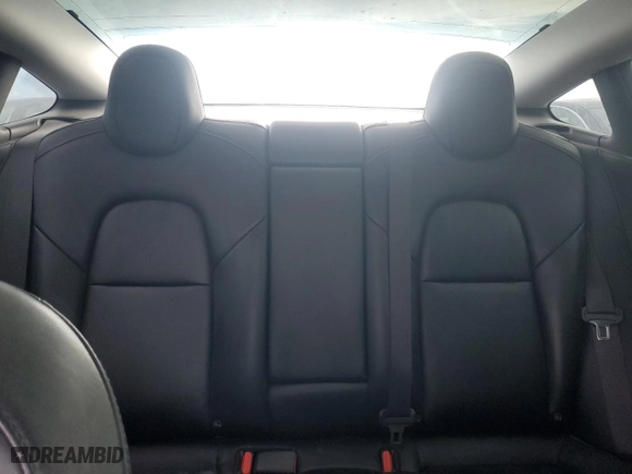 2019 Tesla Model 3 Long Range with VIN 5YJ3E1EB4KF384304, listed as a Copart auction lot 76106084 with 103,369 mi miles and Non Repairable. Bid and sale history available at carsss.com. Image 10.