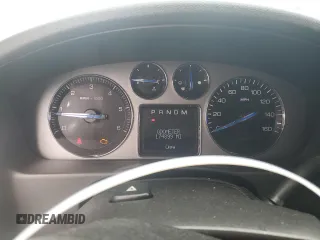 2008 Cadillac Escalade z VIN 1GYFK638X8R143922, wystawiony jako Copart lot #53095095 z przebiegiem 174 899 mil mil oraz Tytuł czysty. Historia ofert i sprzedaży dostępna na DreamBid. Obrazek 9.