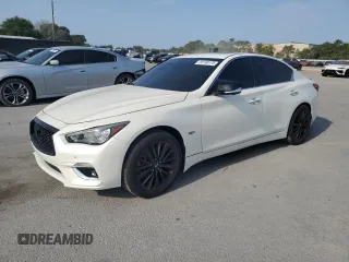 2019 Infiniti Q50 Luxe z VIN JN1EV7AP6KM515420, wystawiony jako Copart lot #58180175 z przebiegiem 49 561 mil mil oraz Czysty tytuł • Clean title. Historia ofert i sprzedaży dostępna na DreamBid. Obrazek 1.