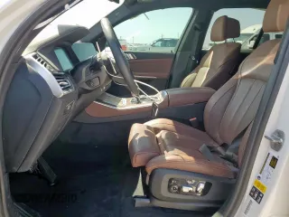 2022 BMW X5 xDrive40i with VIN 5UXCR6C0XN9K68069, listed as a Copart auction lot 52612385 with Not provided miles and Clean title. Bid and sale history available at DreamBid. Image 7.