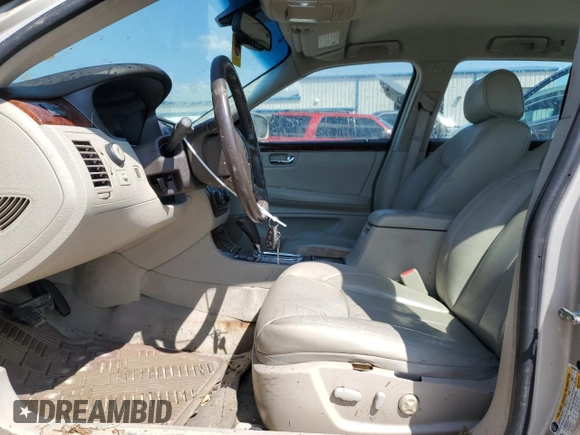 2007 Cadillac DTS Luxury I z VIN 1G6KD57Y37U110200, wystawiony jako Copart lot #52866815 z przebiegiem 157 393 mil mil oraz Szkoda całkowita • Salvage title. Historia ofert i sprzedaży dostępna na DreamBid. Obrazek 7.