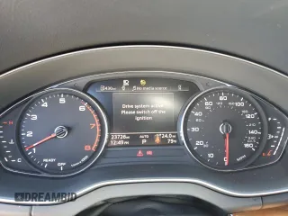 2023 Audi Q5 S line Premium z VIN WA1GAAFY2P2105890, wystawiony jako Copart lot #55735335 z przebiegiem 23 726 mil mil oraz Szkoda całkowita • Salvage title. Historia ofert i sprzedaży dostępna na DreamBid. Obrazek 9.