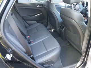 2016 Hyundai Tucson Limited with VIN KM8J33A28GU259038, listed as a IAAI auction lot 42200578 with 109,109 mi miles. Bid and sale history available at carsss.com. Image 8.