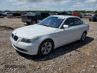 2009 BMW 5 Series 528i with VIN WBANU53579C120532, listed as a Copart auction lot 54745385 with 200,789 mi miles and Clean Title. Bid and sale history available at carsss.com. Image 1.