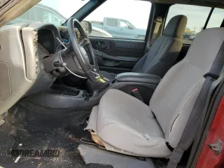 2003 GMC Sonoma SLS with VIN 1GTDT13X43K145574, listed as a Copart auction lot 76300044 with 187,086 mi miles and Salvage Title. Bid and sale history available at carsss.com. Image 7.