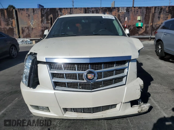2014 Cadillac Escalade Premium z VIN 1GYS3CEF6ER187689, wystawiony jako Copart lot #80765134 z przebiegiem 114 012 mil mil oraz Szkoda całkowita • Salvage title. Historia ofert i sprzedaży dostępna na DreamBid. Obrazek 5.
