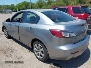 2013 Mazda 3 i SV with VIN JM1BL1TF4D1844581, listed as a IAAI auction lot 41996353 with 172,531 mi miles and . Bid and sale history available at DreamBid. Image 3.
