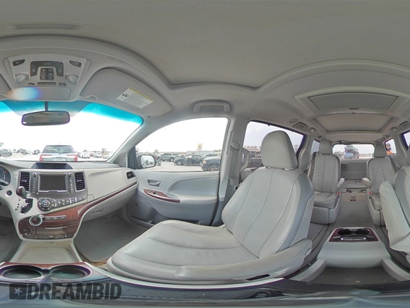 2012 Toyota Sienna XLE AAS с VIN 5TDYK3DC9CS242130, выставлен на аукционе Copart как лот 60423935 с пробегом 175 387 миль миль и Списание • Salvage title. История ставок и продаж доступна на DreamBid. Изображение 15.