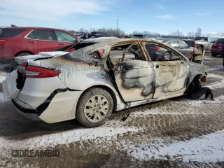 2019 Ford Fusion S with VIN 3FA6P0G71KR131889, listed as a Copart auction lot 43905735 with Not Provided miles and Clean Title. Bid and sale history available at DreamBid. Image 3.