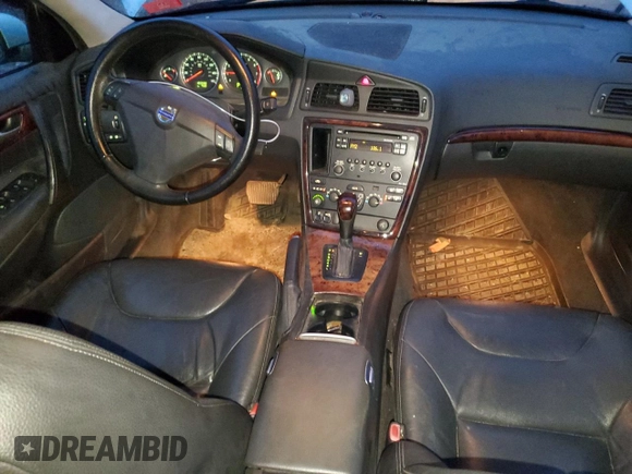 2005 Volvo S60 with VIN YV1RH592352470403, listed as a Copart auction lot 78611684 with 165,550 mi miles and Salvage Title. Bid and sale history available at carsss.com. Image 8.