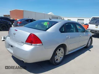 2014 Chevrolet Impala LT z VIN 2G1WB5E31E1180551, wystawiony jako IAAI lot #42386442 z przebiegiem 130 545 mil mil oraz . Historia ofert i sprzedaży dostępna na DreamBid. Obrazek 4.