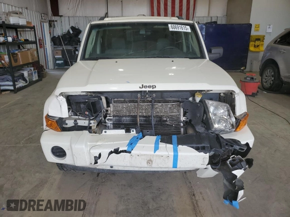 2006 Jeep Commander z VIN 1J8HG48K96C346009, wystawiony jako Copart lot #60691615 z przebiegiem 150 025 mil mil oraz Czysty tytuł • Clean title. Historia ofert i sprzedaży dostępna na DreamBid. Obrazek 5.