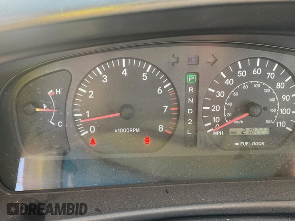 1999 Toyota Sienna LE with VIN 4T3ZF13C5XU141279, listed as a Copart auction lot 64366315 with 218,223 mi miles and Clean title. Bid and sale history available at DreamBid. Image 8.