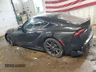 2025 Toyota GR Supra 3.0 with VIN WZ1DB0G0XSW068535, listed as a Copart auction lot 42484175 with 3,740 mi miles and Salvage Title. Bid and sale history available at carsss.com. Image 2.