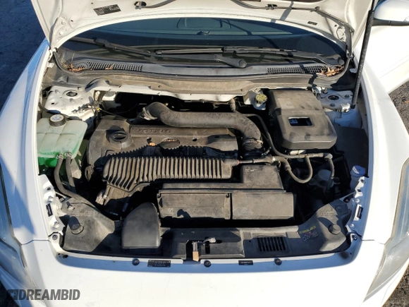 2011 Volvo C70 with VIN YV1672MC8BJ118942, listed as a Copart auction lot 41929995 with 106,464 mi miles and Clean Title. Bid and sale history available at carsss.com. Image 11.
