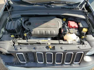 2018 Jeep Renegade Sport with VIN ZACCJBAB5JPH76349, listed as a Copart auction lot 56583145 with 101,857 mi miles and Salvage title. Bid and sale history available at DreamBid. Image 12.