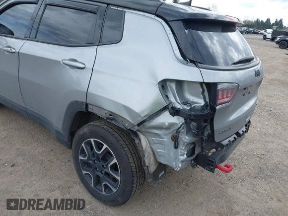 2020 Jeep Compass Trailhawk with VIN 3C4NJDDB1LT184538, listed as a IAAI auction lot 41884991 with 131,166 mi miles and . Bid and sale history available at carsss.com. Image 6.