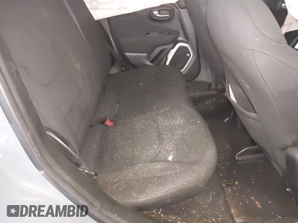 2018 Jeep Renegade Latitude with VIN ZACCJBBB4JPH17324, listed as a IAAI auction lot 41759625 with 115,341 mi miles and . Bid and sale history available at DreamBid. Image 8.