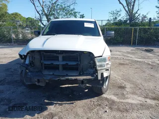 2015 Ram 1500 Lone Star z VIN 1C6RR6LT3FS570875, wystawiony jako IAAI lot #42253051 z przebiegiem 263 539 mil mil oraz . Historia ofert i sprzedaży dostępna na DreamBid. Obrazek 13.