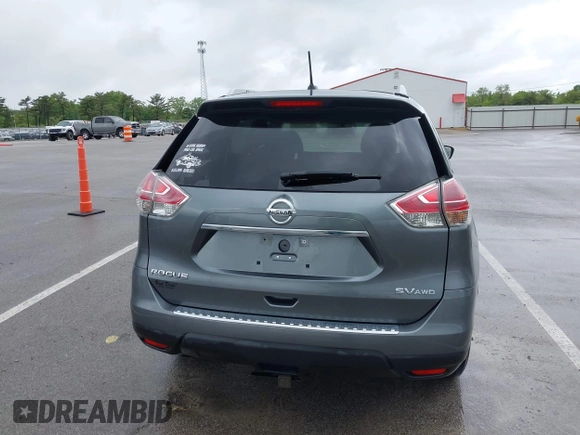 2015 Nissan Rogue SL z VIN 5N1AT2MV5FC799273, wystawiony jako IAAI lot #42281369 z przebiegiem 132 648 mil mil oraz . Historia ofert i sprzedaży dostępna na DreamBid. Obrazek 17.