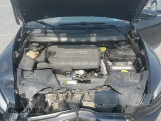 2018 Jeep Cherokee Limited с VIN 1C4PJMDB0JD571139, выставлен на аукционе Copart как лот 60842445 с пробегом 67 426 миль миль и Списание • Salvage title. История ставок и продаж доступна на DreamBid. Изображение 12.
