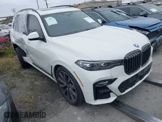 2022 BMW X7 xDrive40i with VIN 5UXCW2C08N9K77869, listed as a IAAI auction lot 41517836 with 26,153 mi miles. Bid and sale history available at carsss.com. Image 1.