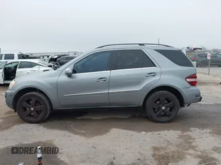 2010 Mercedes-Benz M 350 с VIN 4JGBB5GB8AA588907, выставлен на аукционе IAAI как лот 41505027 с пробегом 178 185 миль миль и . История ставок и продаж доступна на DreamBid. Изображение 14.