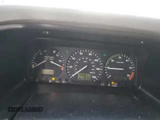 1999 Volkswagen EuroVan GLS с VIN WV2KH2705XH017697, выставлен на аукционе Copart как лот 69303664 с пробегом 156 811 миль миль и Списание • Salvage title. История ставок и продаж доступна на DreamBid. Изображение 9.
