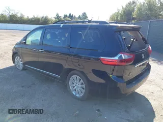 2015 Toyota Sienna XLE with VIN 5TDYK3DC2FS569246, listed as a IAAI auction lot 27475275 with 49,089 mi miles. Bid and sale history available at carsss.com. Image 3.