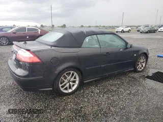 2004 Saab 9-3 z VIN YS3FH79YX46013421, wystawiony jako Copart lot #73692944 z przebiegiem Nie podano mil oraz Szkoda całkowita • Salvage title. Historia ofert i sprzedaży dostępna na DreamBid. Obrazek 3.